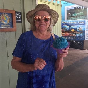 Meet your Posher, Rita